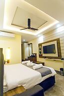 Paarth Grand