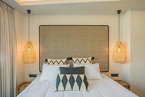 HOM54 Luxury Suites