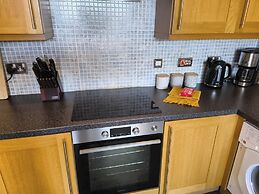 Cardiff Apt - Sleeps 6 - Castle & Stadium Nearby