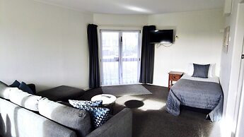 Moana Court Motel