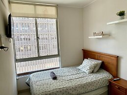Apartment with Pool, Gym & A/C (507)