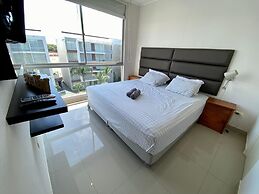 Apartment with Pool, Gym & A/C (507)