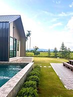 Chomnok Chomna Pool villa
