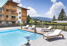 Apartment in Samoens With Pool & Spa