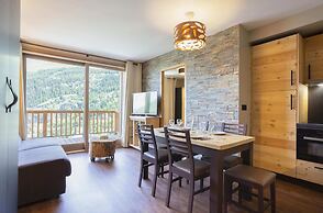 Apartment in Tignes With Slope Access & Spa