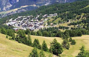 Apartment in Risoul With Ski-in/ski-out Access