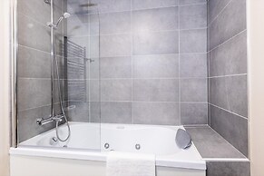 Apartment in Risoul With Ski-in/ski-out Access