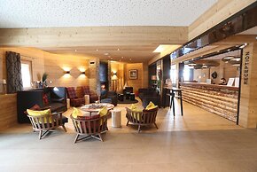 Apartment in Les Menuires With Spa & Ski Access