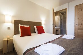 Apartment in Les Menuires With Spa & Ski Access