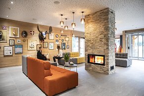 Apartment in Samoens With Spa & Pool