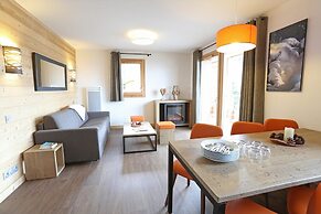 Apartment in Les Menuires With Spa & Pool