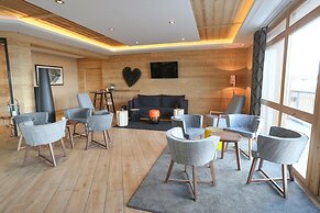 Apartment in Les Menuires With Spa Access