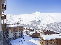 Apartment in Les Menuires With Spa Access
