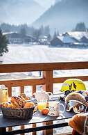 Apartment in Samoens With Spa and Pool