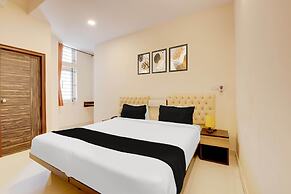 Cosy Stays at HBR Layout