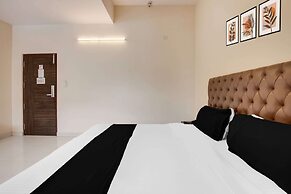 Cosy Stays at HBR Layout