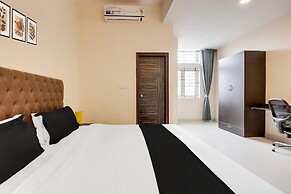 Cosy Stays at HBR Layout
