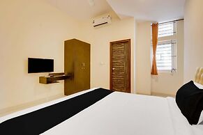 Cosy Stays at HBR Layout