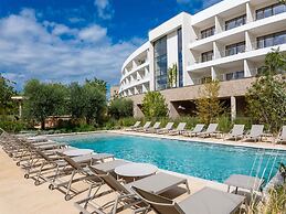 Apartment Near Montpellier With Pool & Spa