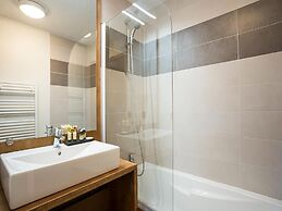 Apartment in Beaufort With Spa & Heated Pool