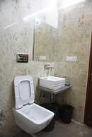 Sultanpur Resorts