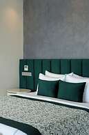 Earls Regent Negombo