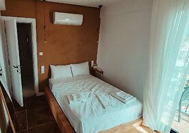Deniz Otel