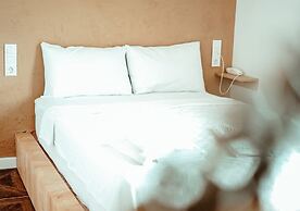 Deniz Otel
