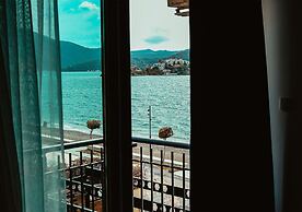 Deniz Otel