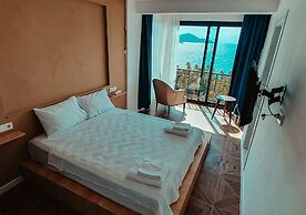 Deniz Otel