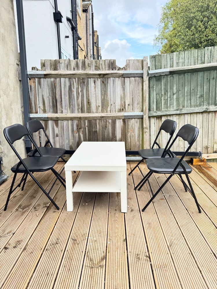 Two Top Floor Double Rooms
