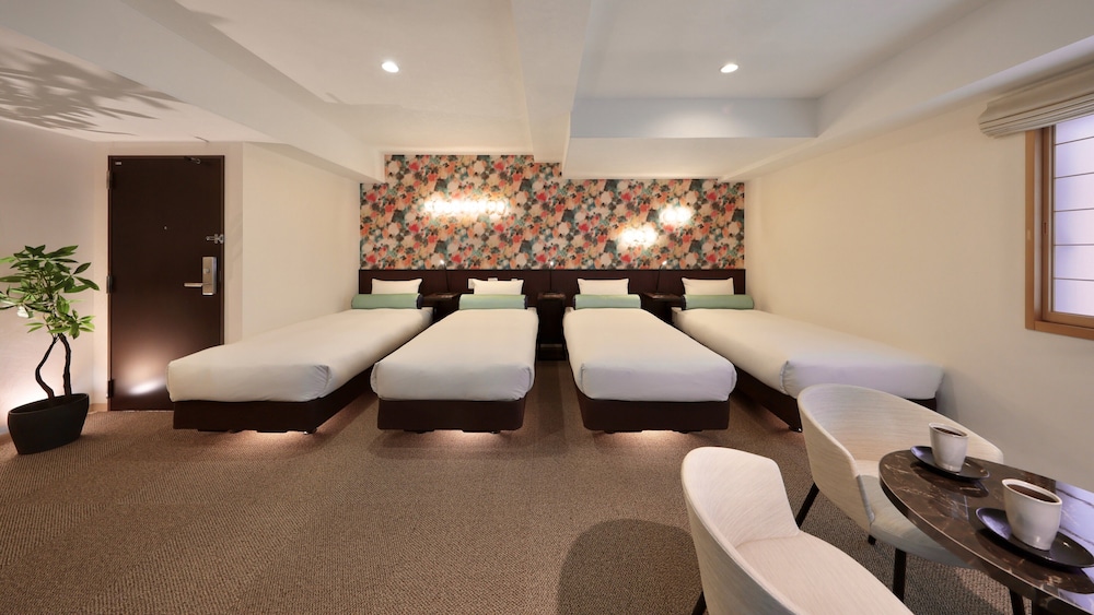 Gion Crystal Hotel