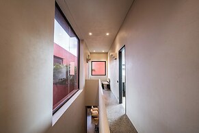 Five Stories - Luxury Villa Retreat