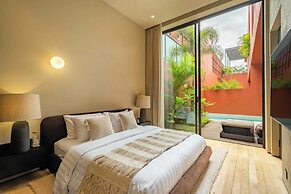 Five Stories - Luxury Villa Retreat