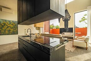 Five Stories - Luxury Villa Retreat