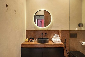 Five Stories - Luxury Villa Retreat