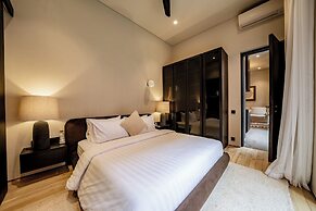 Five Stories - Luxury Villa Retreat