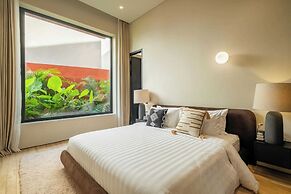 Five Stories - Luxury Villa Retreat