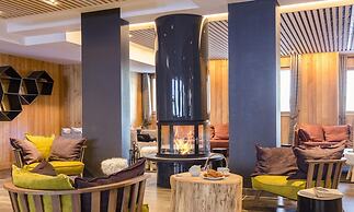 Apartment in Tignes With Spa and Pool