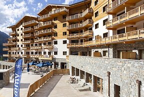 Apartment in Tignes With Spa & Pool