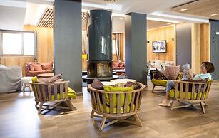 Apartment in Tignes With Spa & Pool