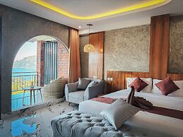 Caldera Hotel & Restaurant