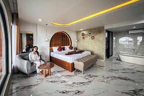 Caldera Hotel & Restaurant