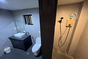 Garden Suite Hotel