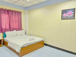 Jamjuree Place