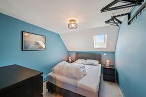 Spacious Duplex Apartment in Blankenberge