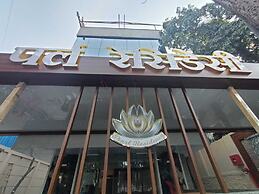 hotel pearl residency