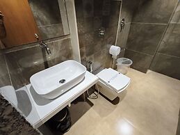 hotel pearl residency