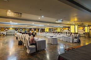 Hotel Di Arch Lucknow