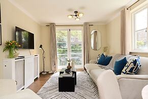 The Brompton Park Escape Bright 2bdr Flat With Patio Access
